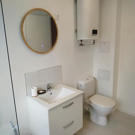 Apartment Flore, A 5 Min Du Centre *
