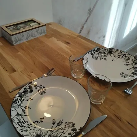 Apartment Flore, A 5 Min Du Centre *