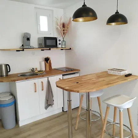 Flore, A 5 Min Du Centre Διαμέρισμα